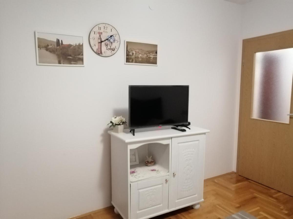 Apartman Biser Διαμέρισμα Τρέμπινιε Εξωτερικό φωτογραφία